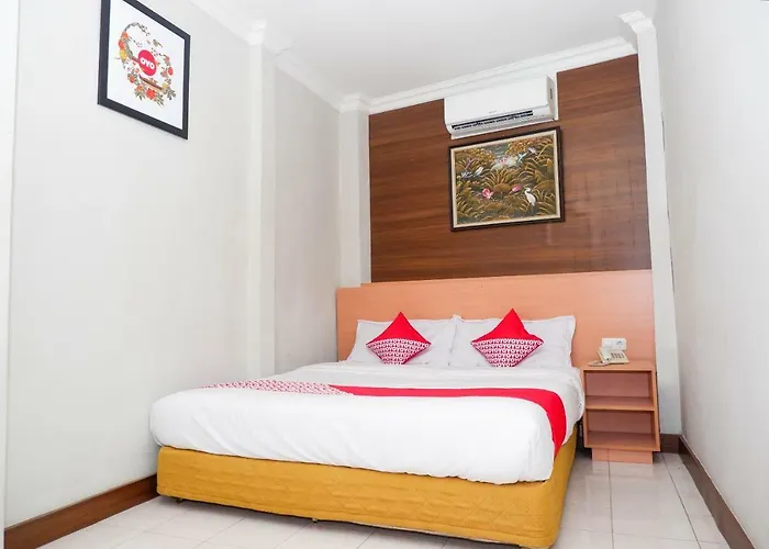 Oyo 1002 Hotel Elizabeth Semarang